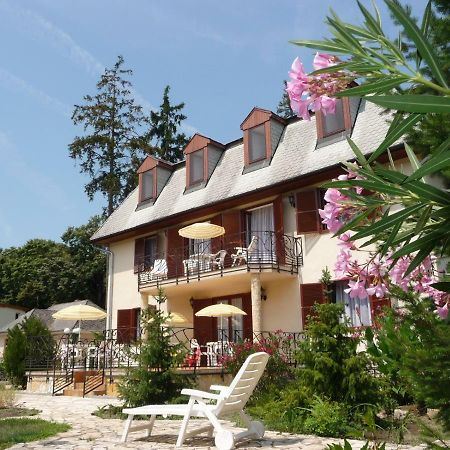 Balaton Art Guesthouse Balatonszemes Bagian luar foto