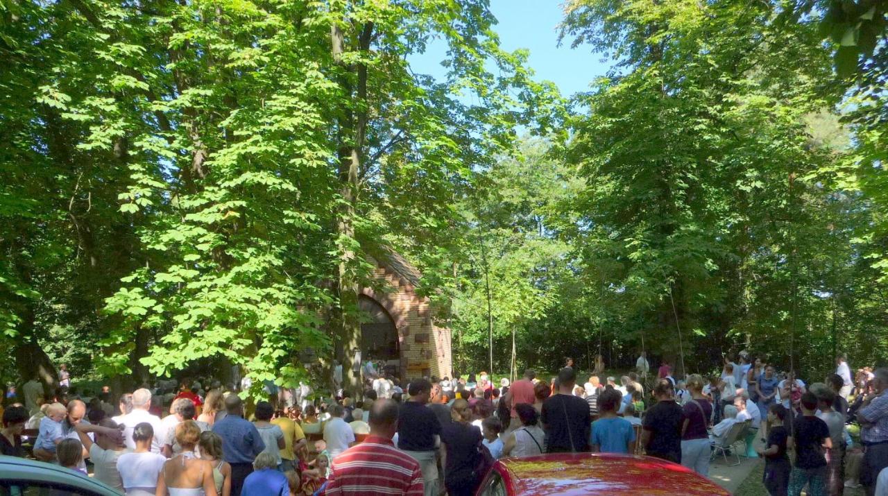 Balaton Art Guesthouse Balatonszemes Bagian luar foto